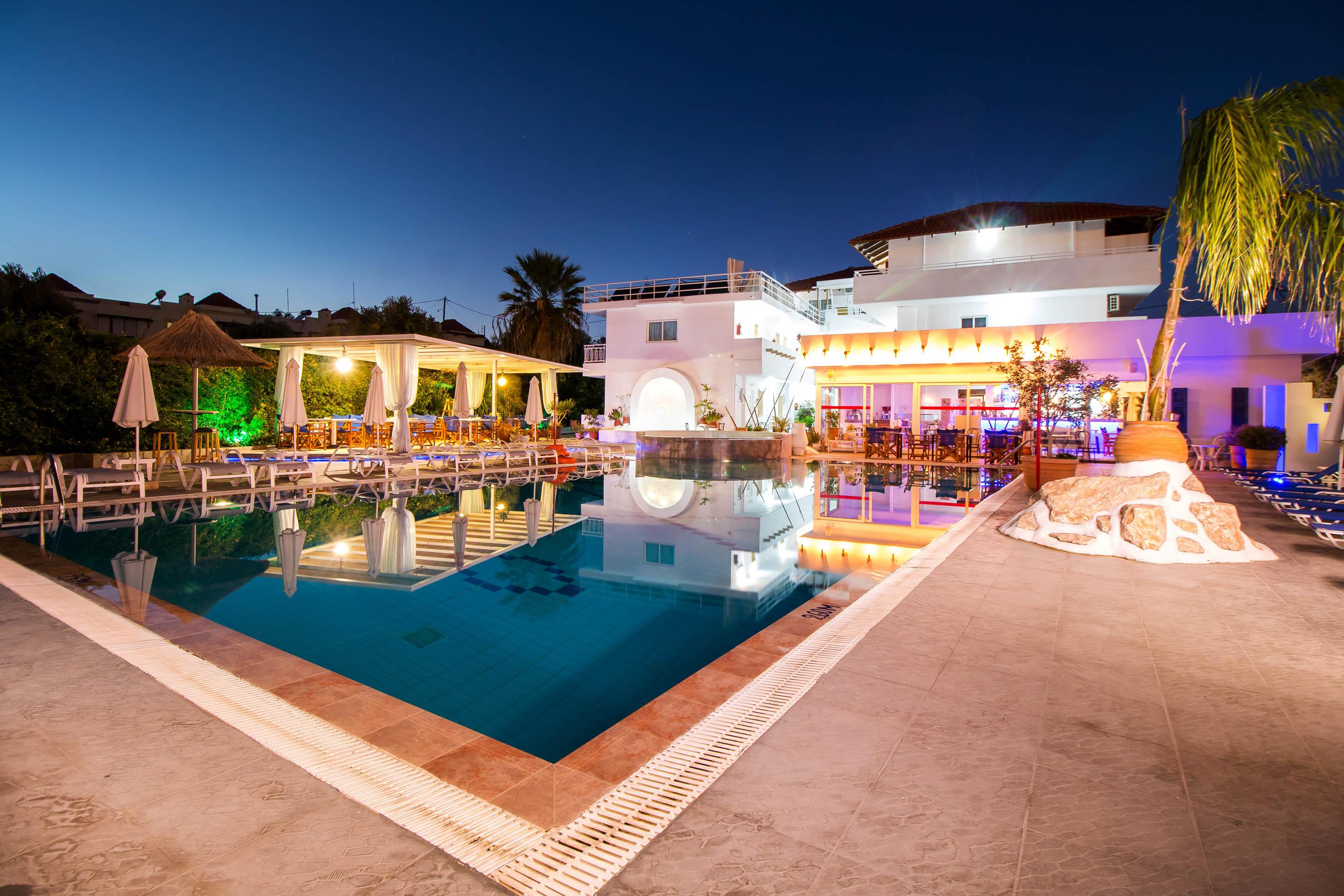 Tinas Plus Hotel Faliraki Exterior foto