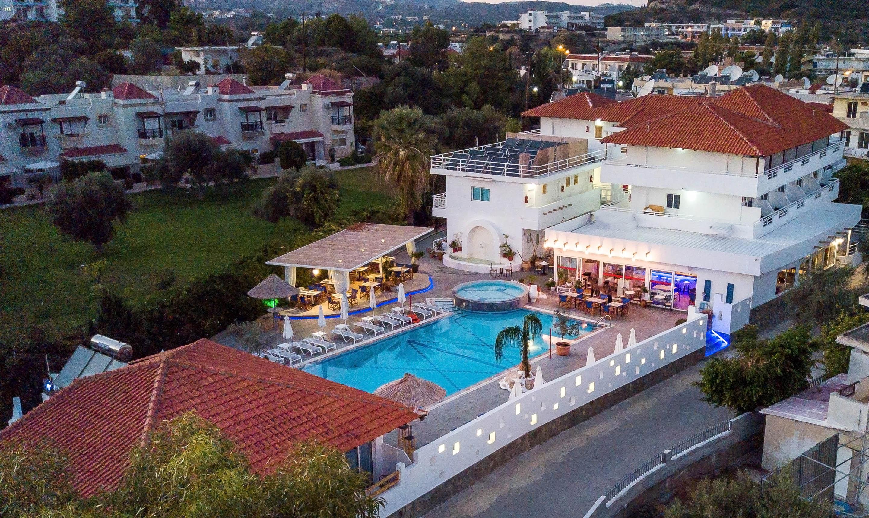 Tinas Plus Hotel Faliraki Exterior foto